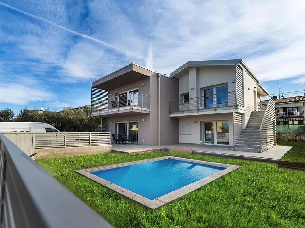 Appartamento Residence Arena-Nuovo, Moderno Con Piscina Lazise