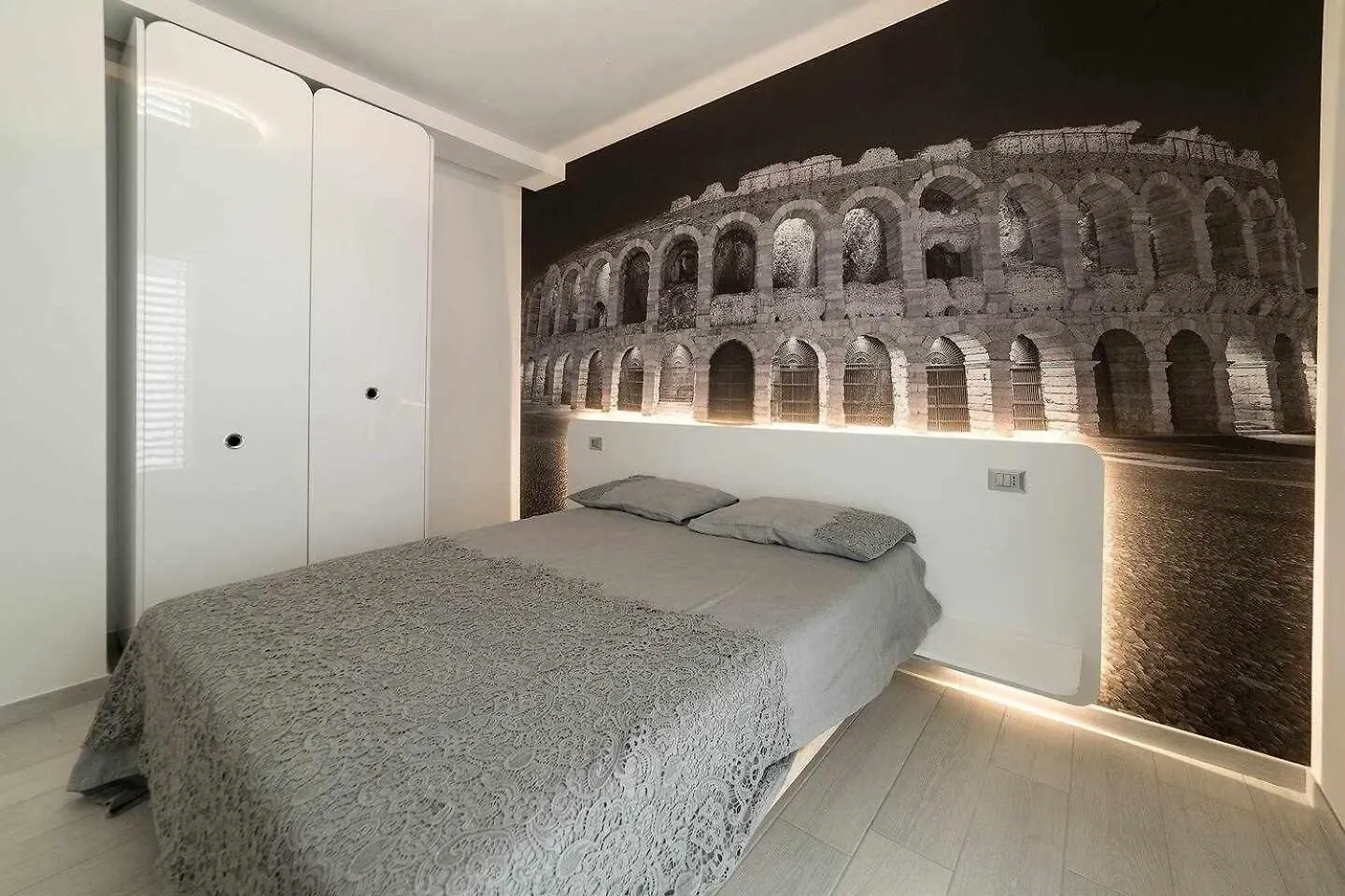 Residence Arena-Nuovo, Moderno Con Piscina Lazise